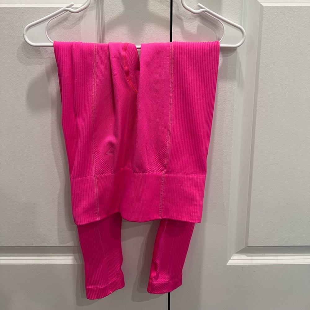 Gymshark ultra seamless leggings cyber pink